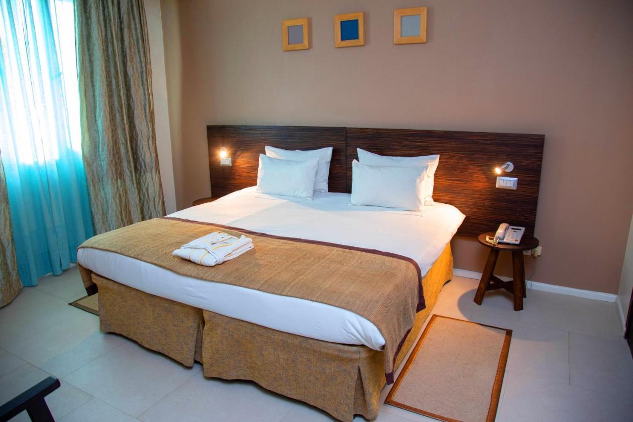 Hotel La Villette Antananarivo Exterior foto